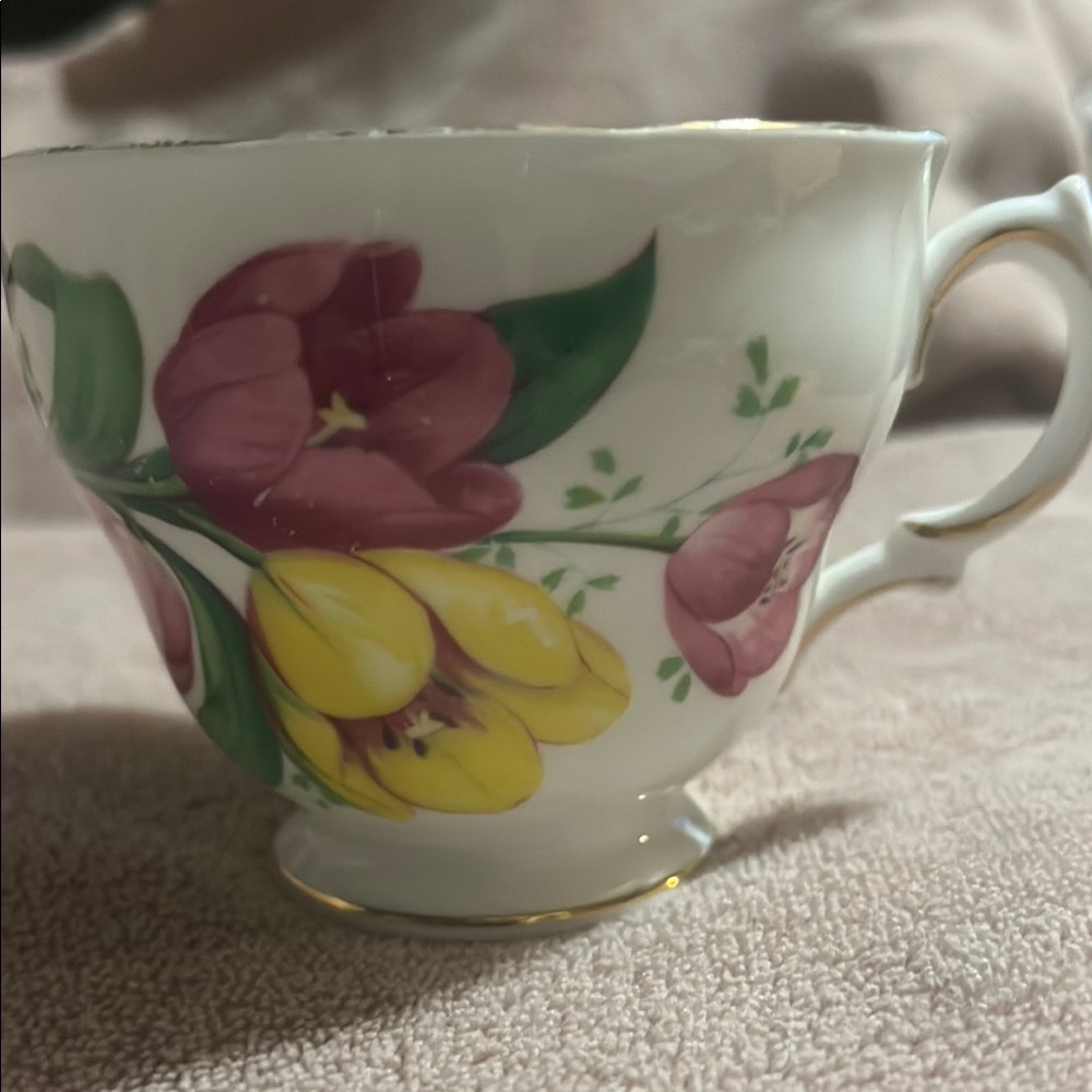 Floral Teacup with Tulip Design
